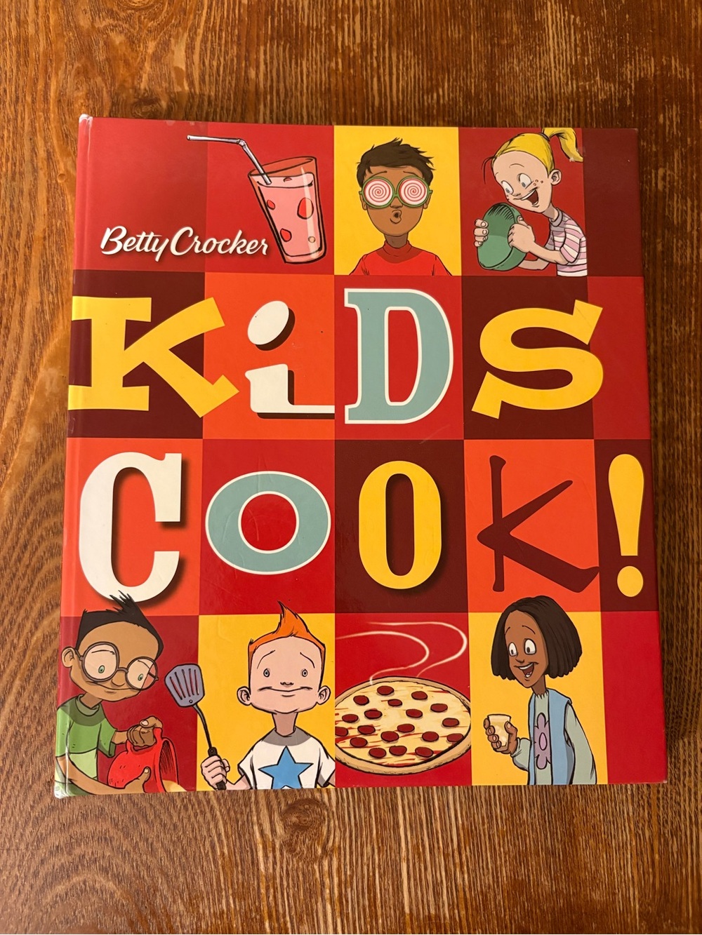 Betty Crocker Kids Cook! Spiral Bound Illustrated Cookbook Ages 9-12 (2007)